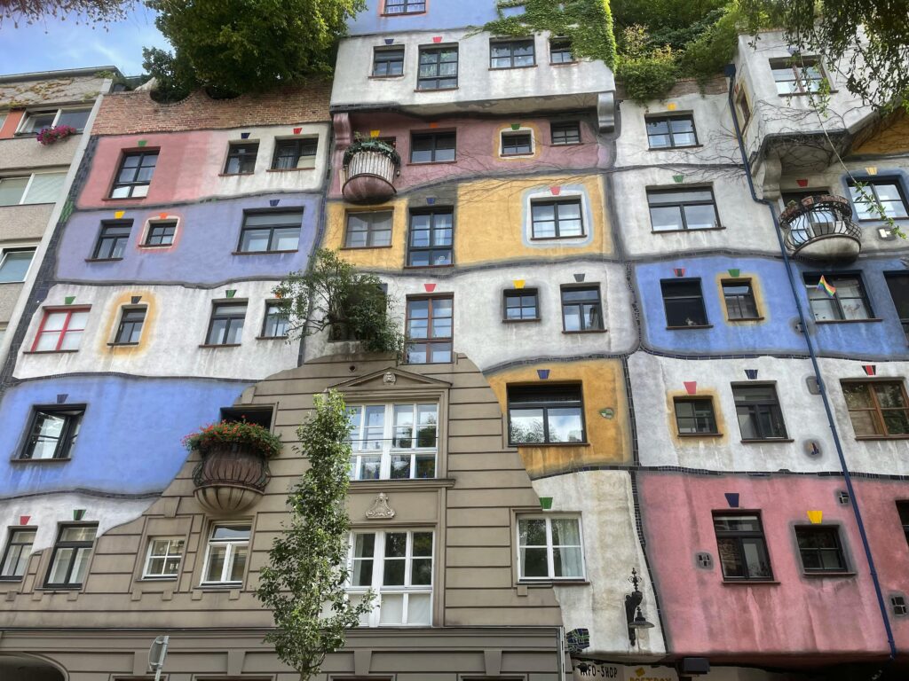 Hundertwasserhaus in Wien besuchen