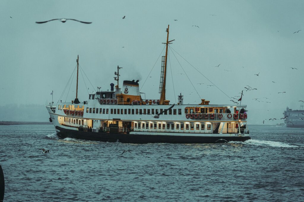 Mit dem Schiff auf Weihnachts- und Silvesterreise