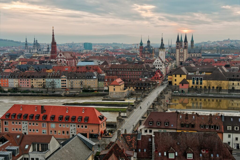 Würzburg als Stadt der Kirchen